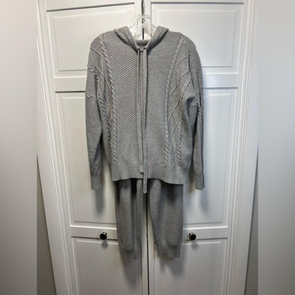 Mazik Light Gray Knit Zip Hoodie & Joggers Set
